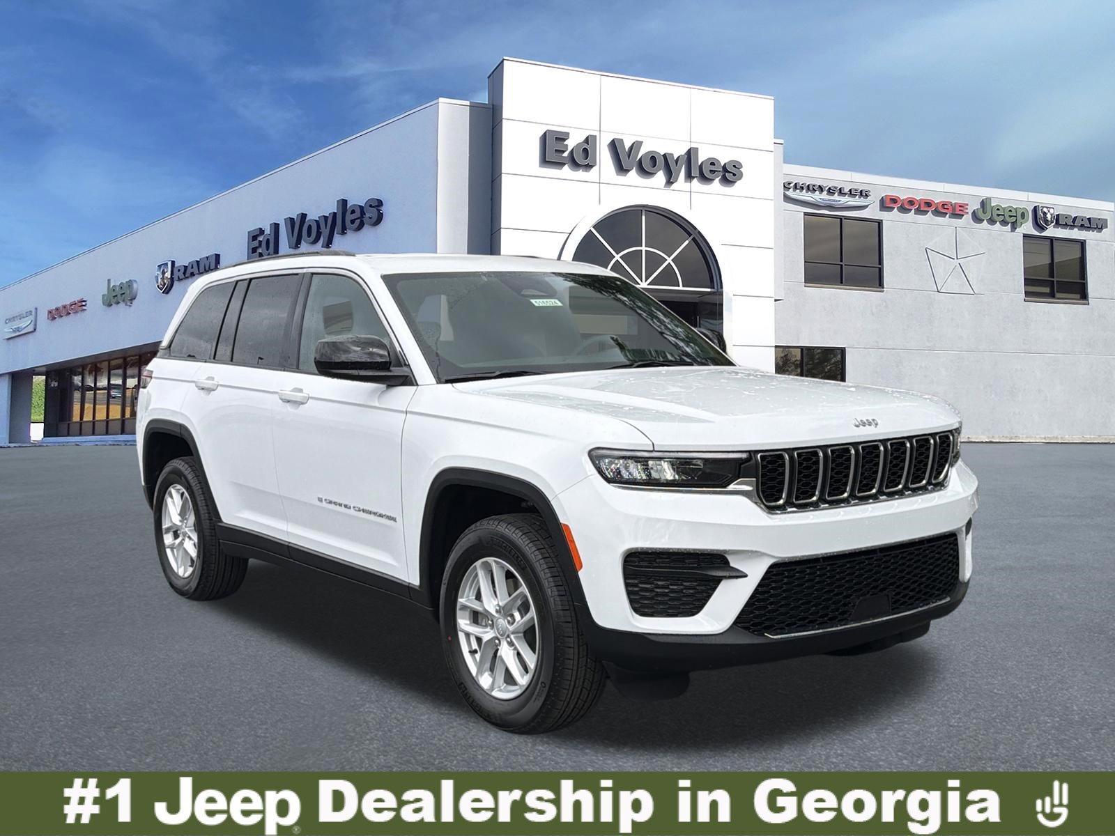 New 2026 Jeep Grand Cherokee Laredo w/ Trailer Tow Package image 1