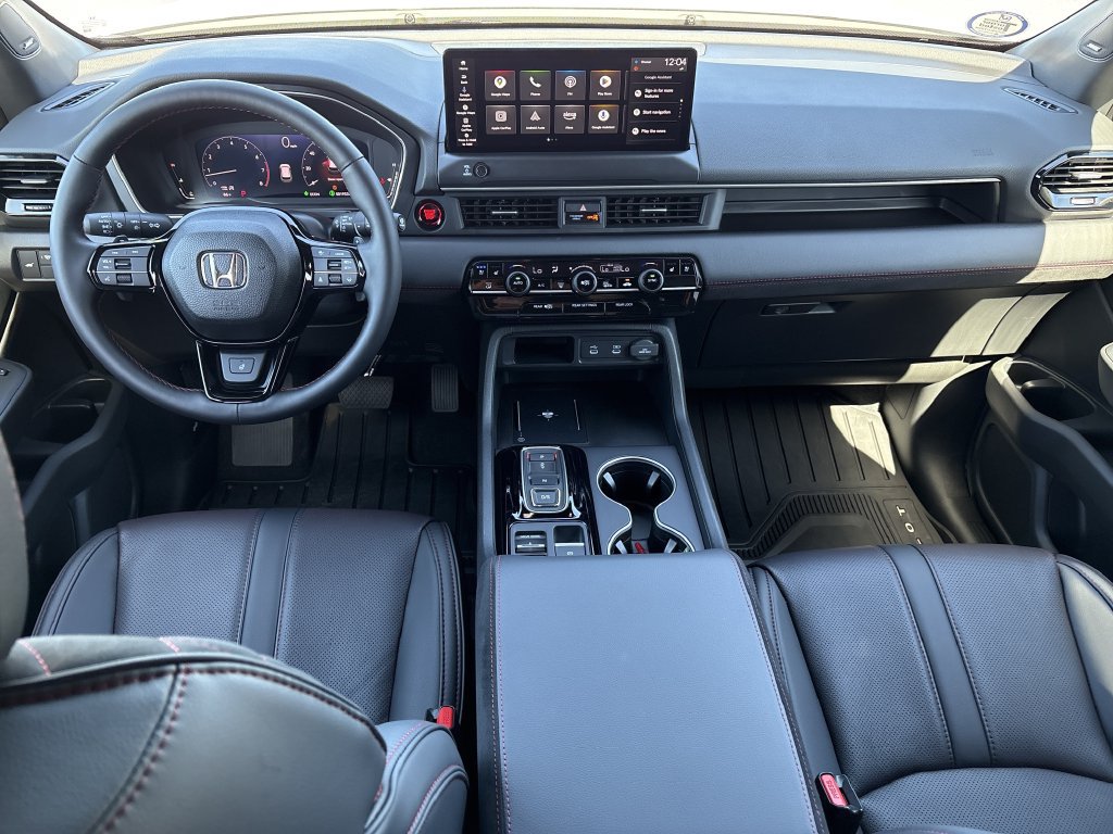 Used 2026 Honda Pilot Black Edition image 10