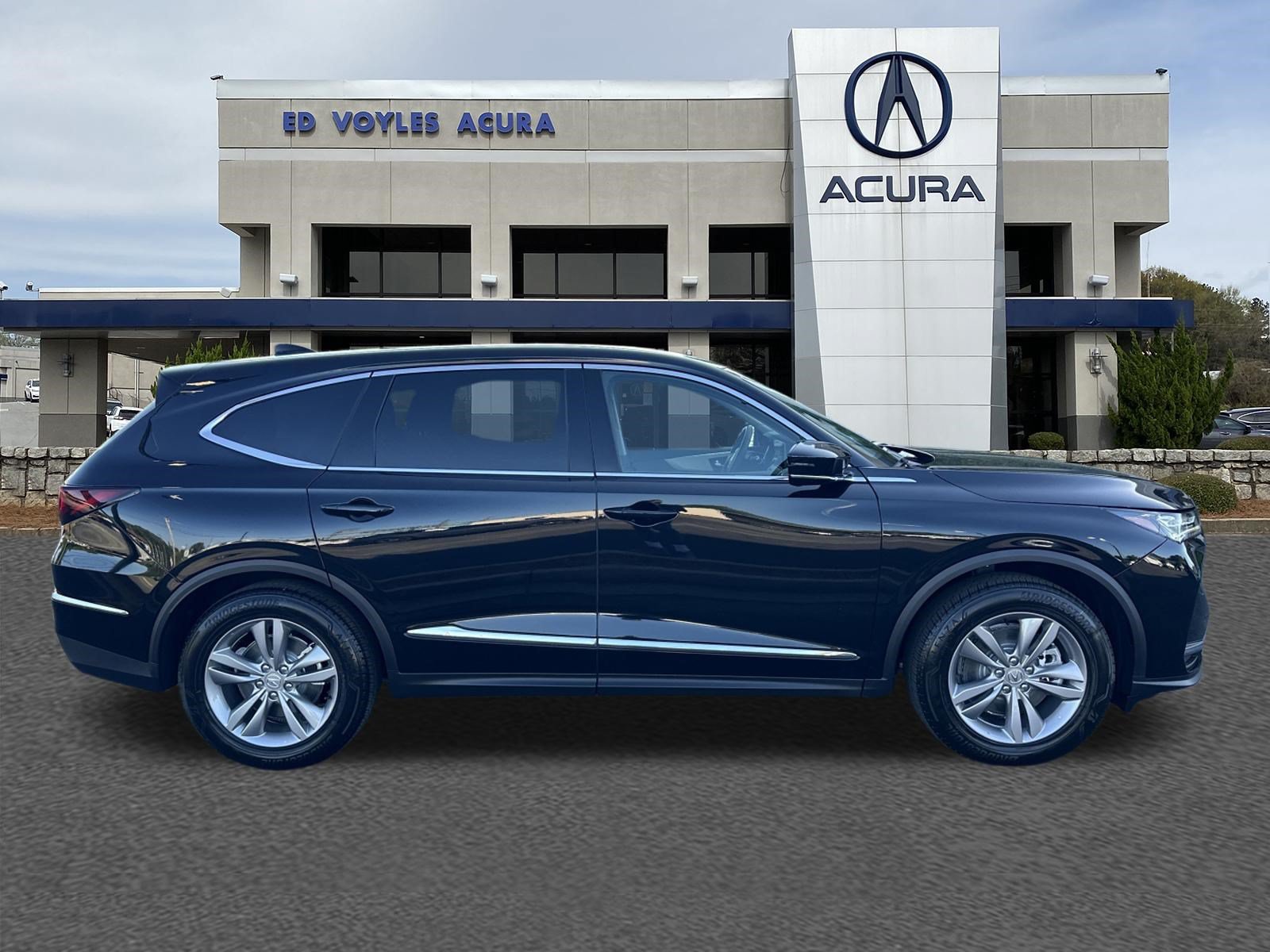 New 2026 Acura MDX SH-AWD image 4