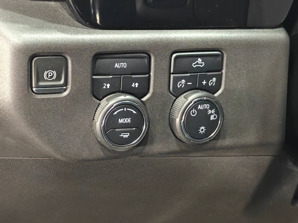 Used 2022 Chevrolet Silverado 1500 LT w/ Max Trailering Package image 9