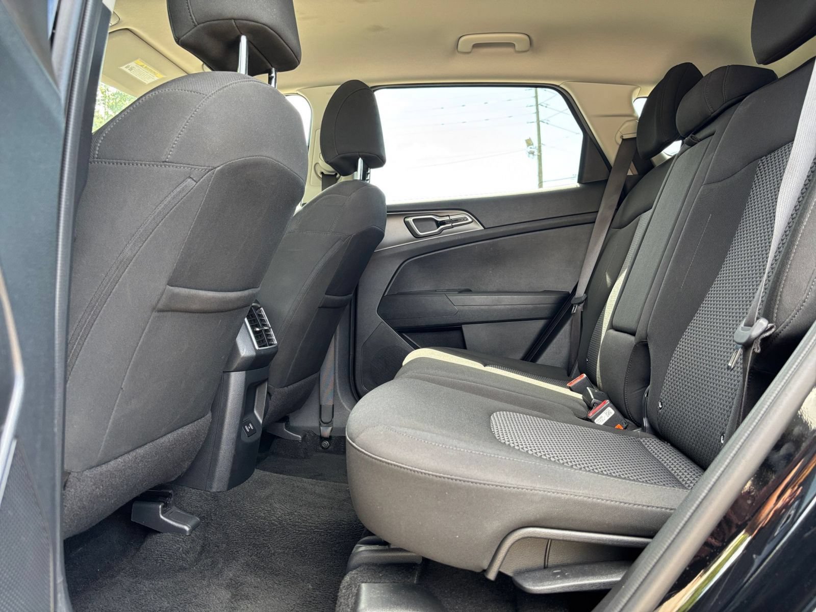 Used 2026 Kia Sportage LX AWD/4WD image 22