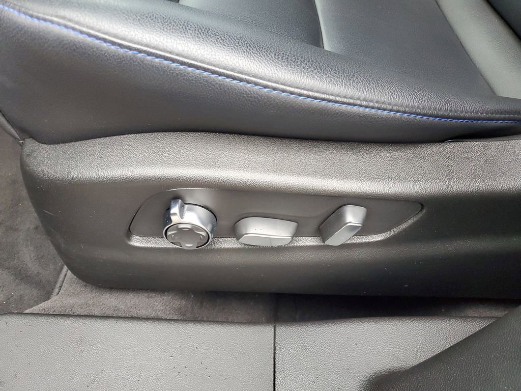 Certified 2024 Cadillac XT4 Sport w/ Cold Weather Package image 6