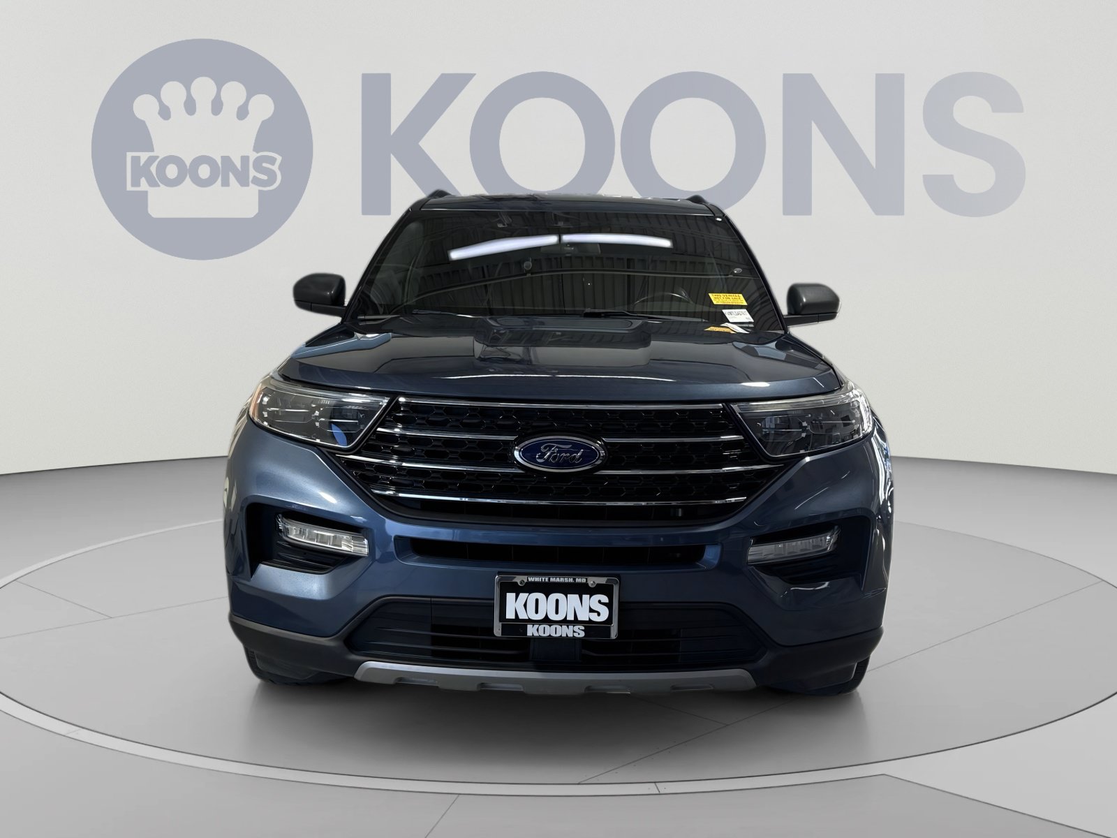 Used 2020 Ford Explorer XLT w/ Equipment Group 202A AWD/4WD image 4
