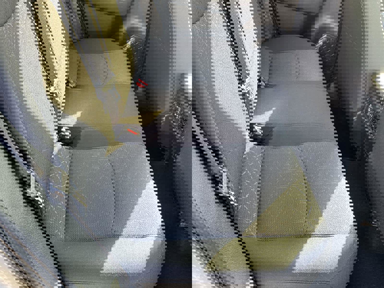 Used 2024 Toyota RAV4 XLE image 16