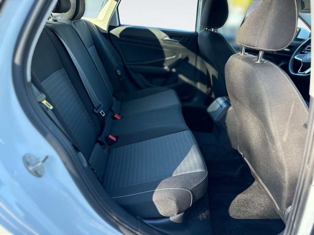 Used 2025 Volkswagen Jetta S image 23