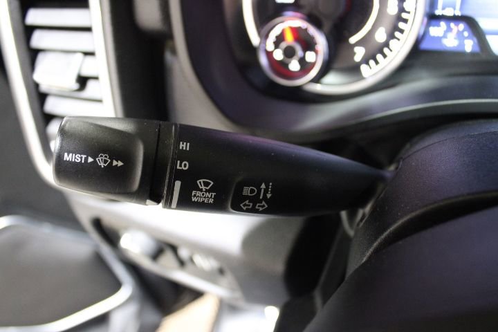 Used 2019 RAM 1500 Laramie image 35