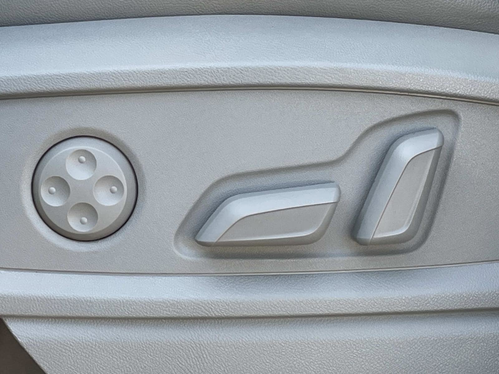 Certified 2023 Audi Q5 2.0T Prestige image 20