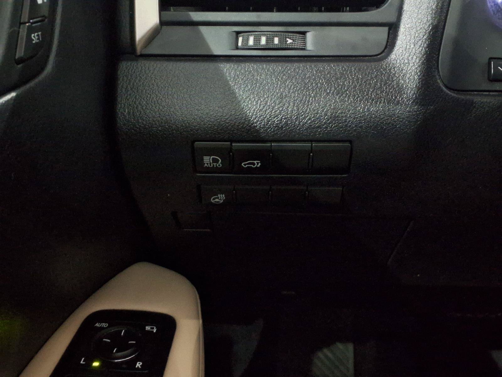 Used 2022 Lexus RX 350 FWD w/ Premium Package image 10