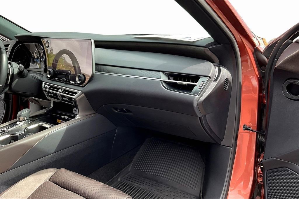 Used 2024 Lexus RX 450h AWD w/ Convenience Package image 26