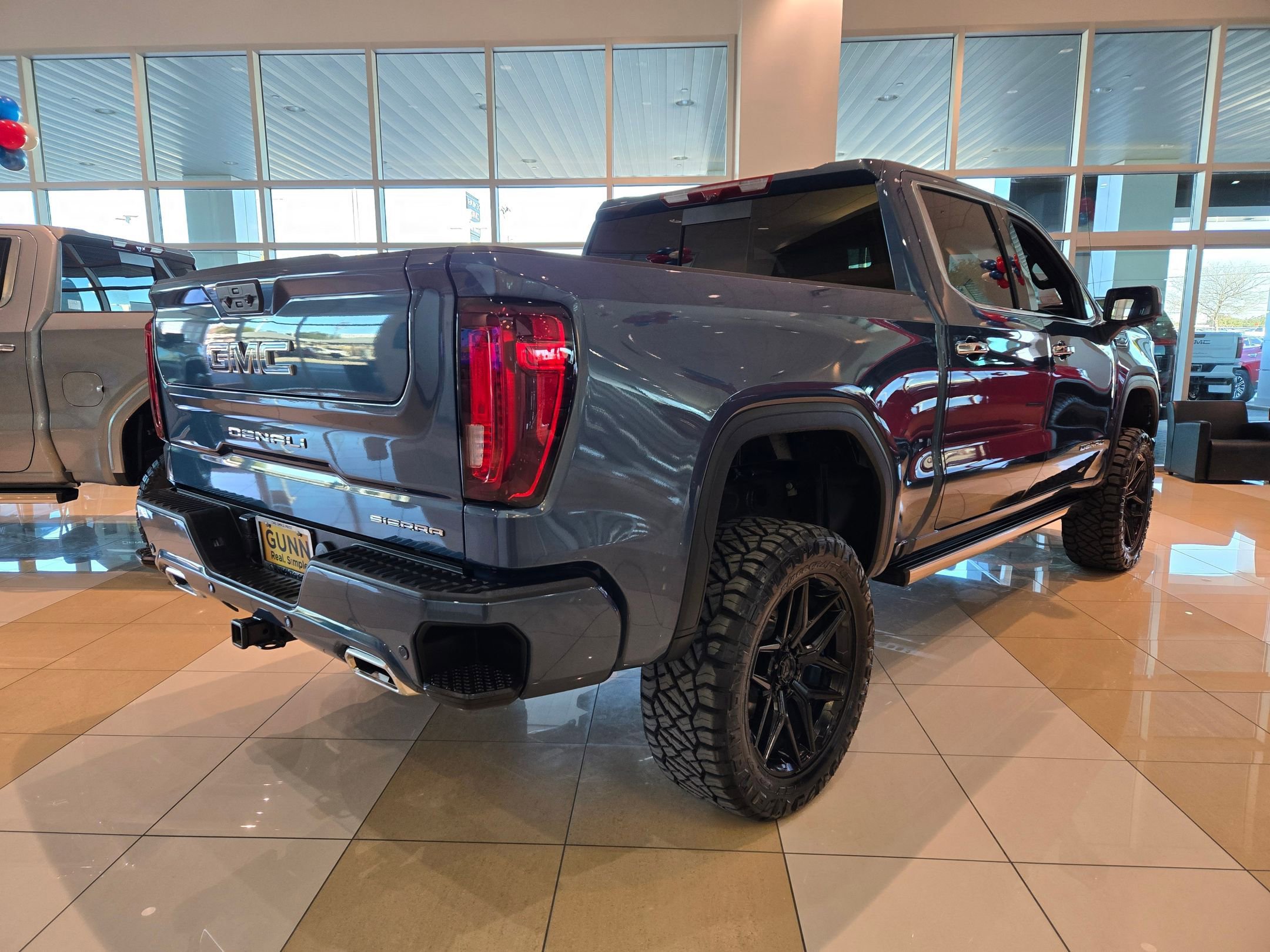 New 2025 GMC Sierra 1500 Denali Ultimate AWD/4WD image 2