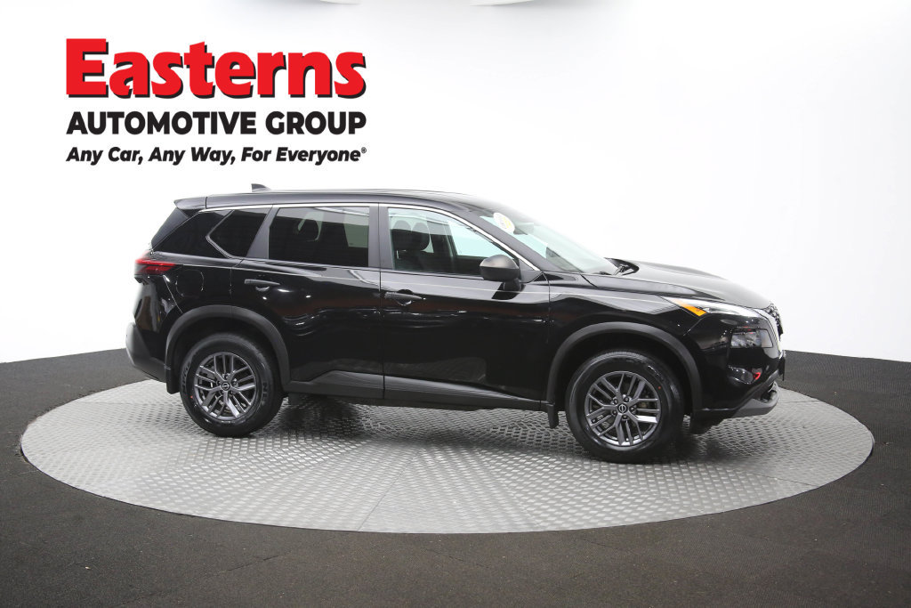 Used 2023 Nissan Rogue S AWD/4WD image 48