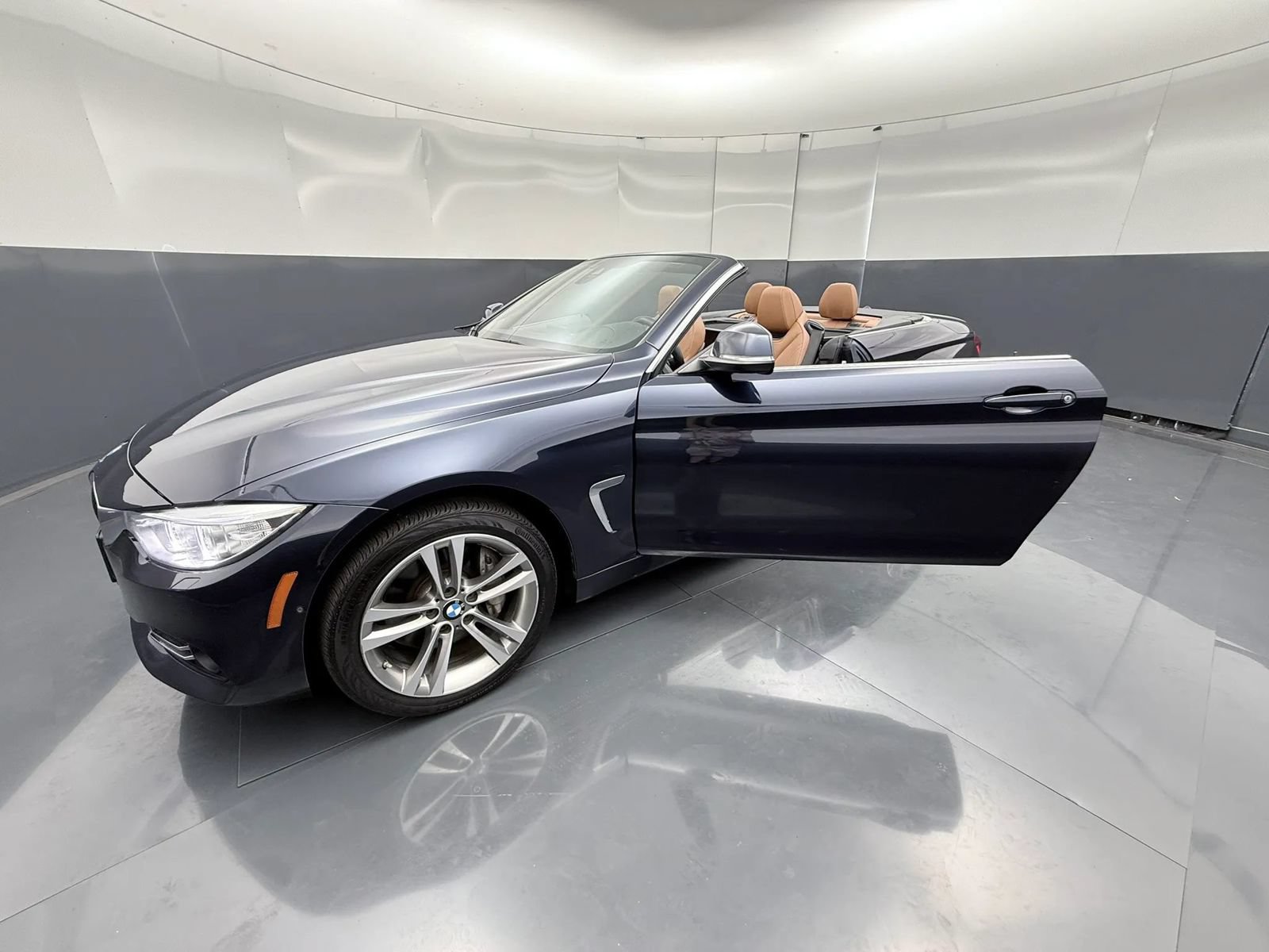 Used 2017 BMW 440i xDrive Convertible AWD/4WD image 33