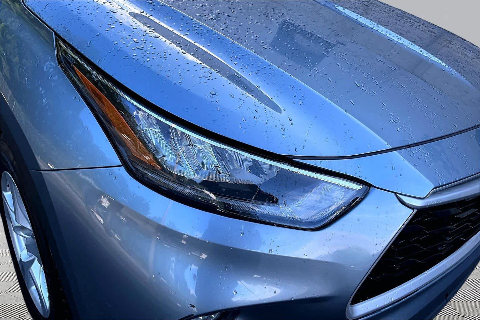 Certified 2020 Toyota Highlander LE FWD image 28
