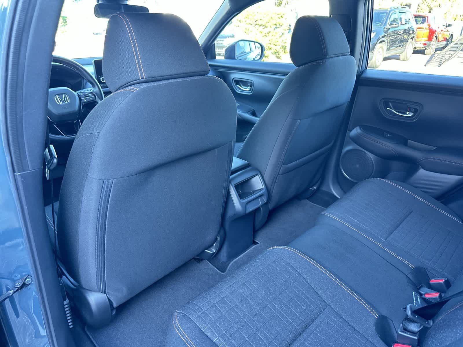 Certified 2025 Honda HR-V Sport image 13