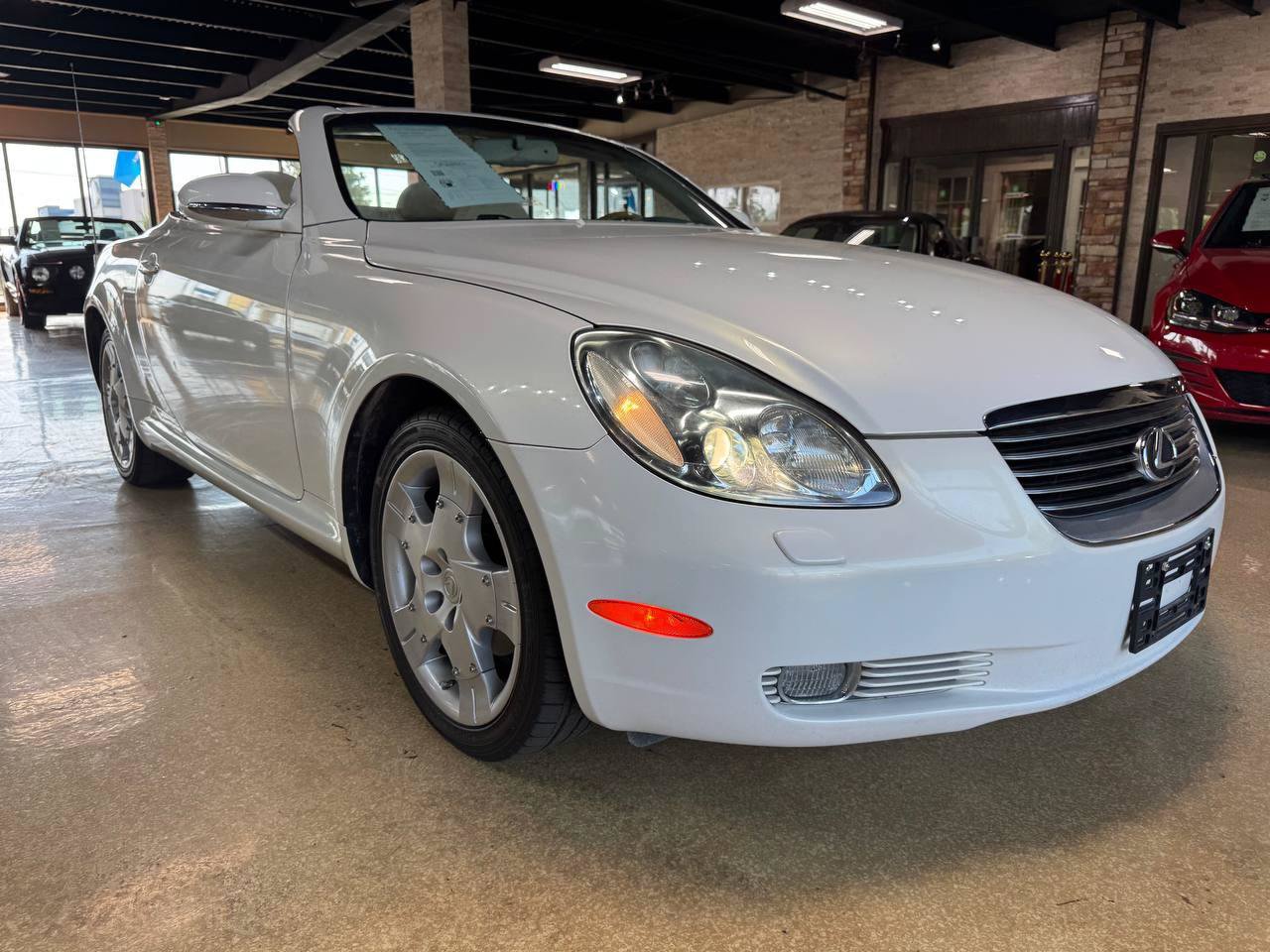 Used 2004 Lexus SC 430 Convertible RWD image 44
