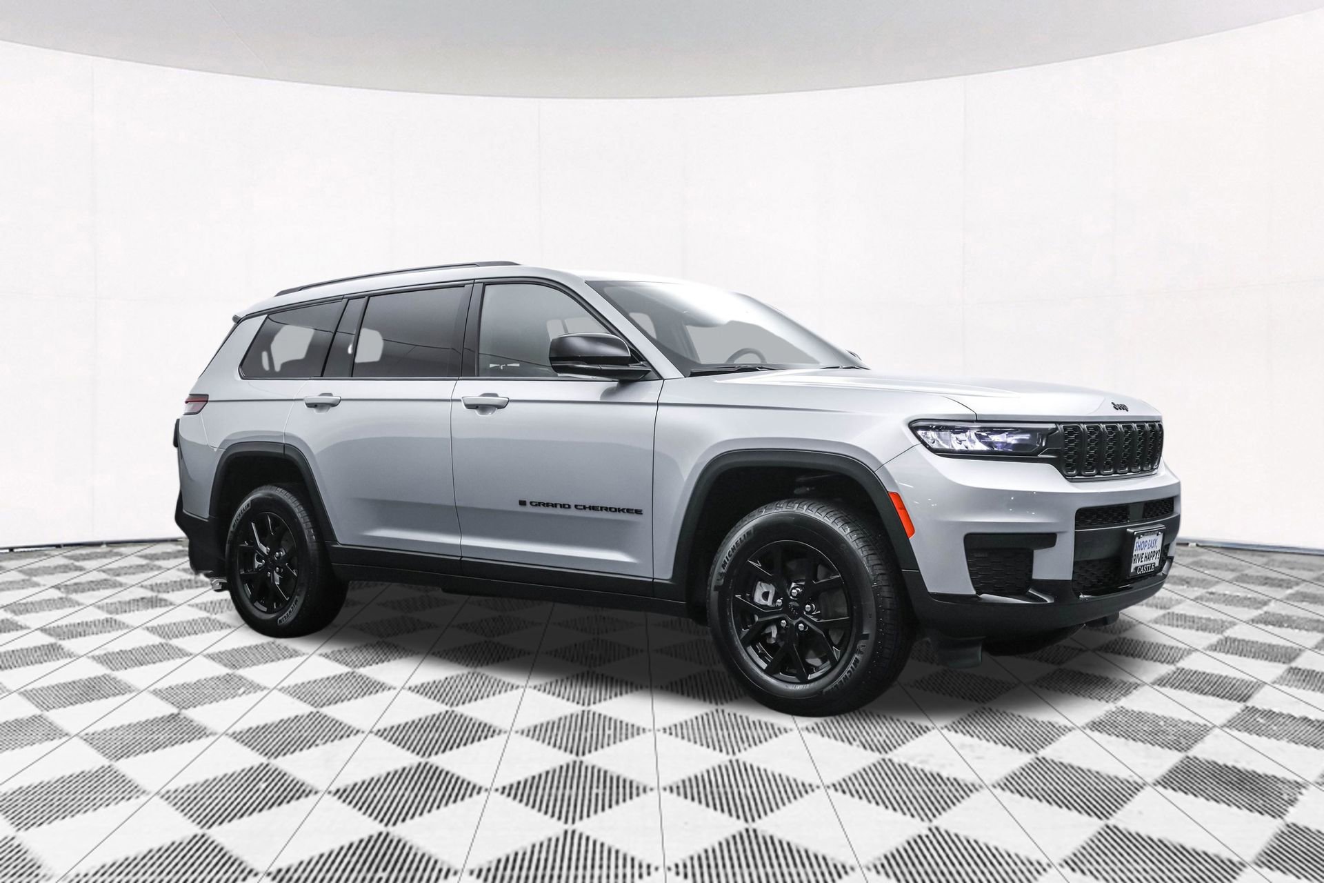 Used 2025 Jeep Grand Cherokee L Altitude image 44