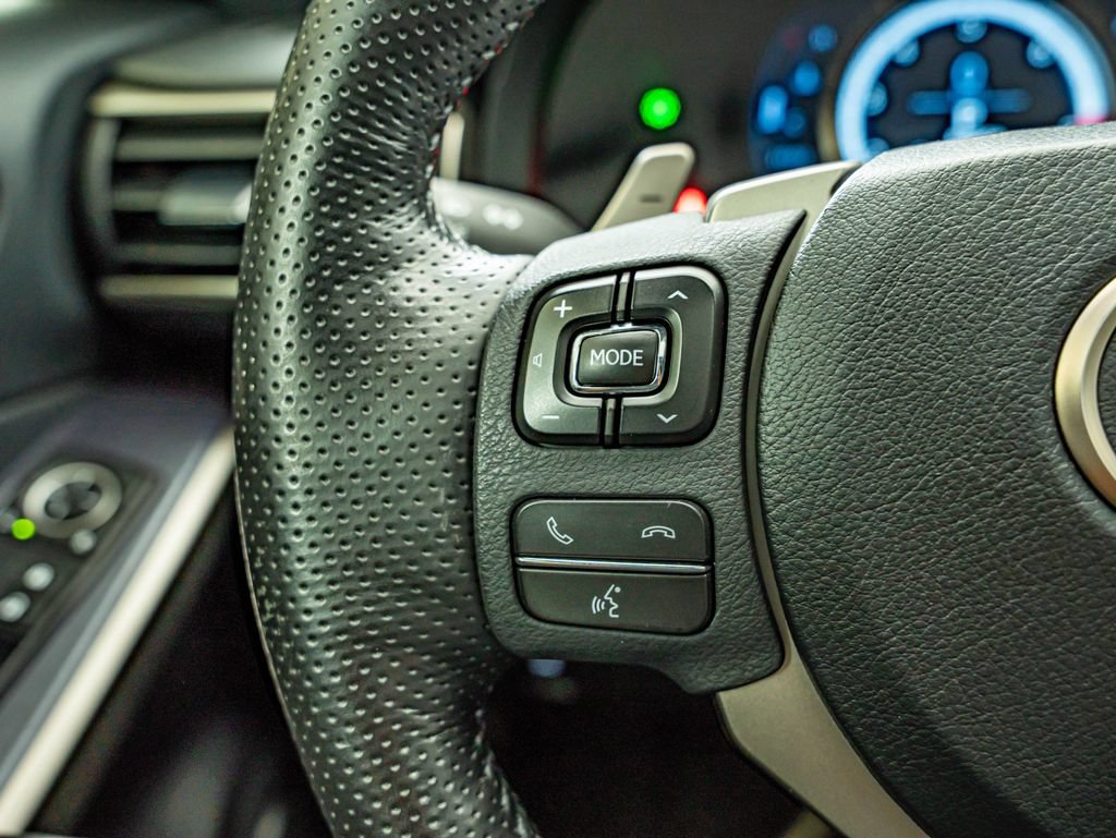 Used 2020 Lexus IS 350 F Sport w/ Blackline Edition AWD/4WD image 21