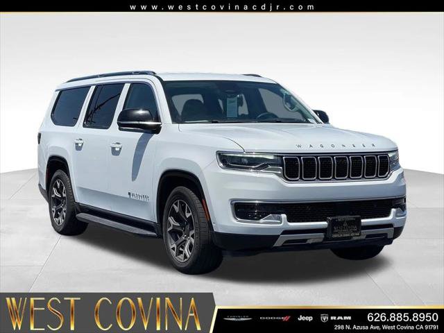Certified 2024 Jeep Wagoneer L Series III w/ Flexible Seating Group AWD/4WD image 1