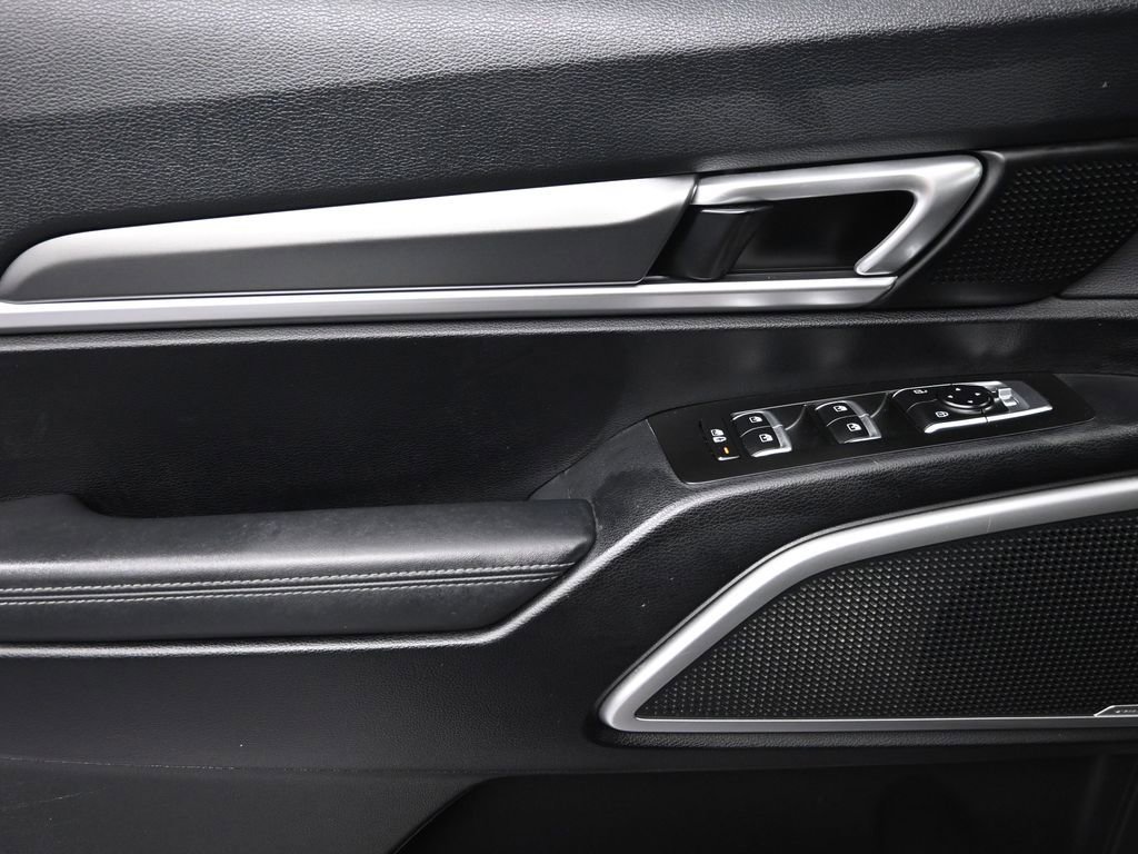 Used 2022 Kia Telluride LX image 8