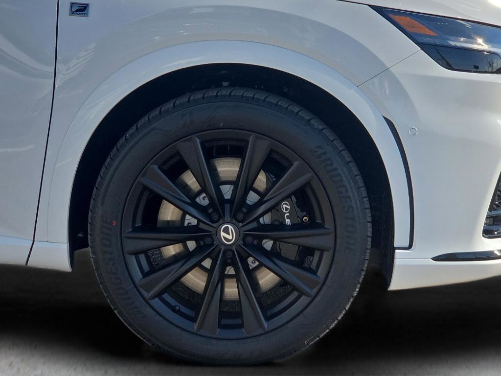 New 2026 Lexus RX 500h F Sport image 10