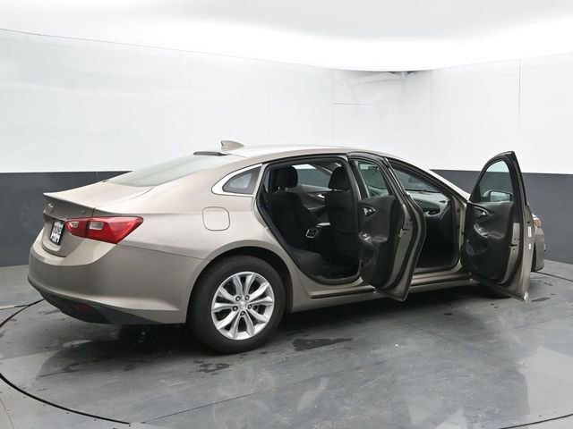 Used 2023 Chevrolet Malibu LT FWD image 36