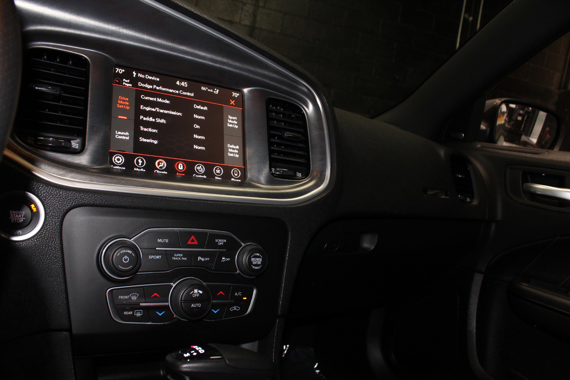 Used 2018 Dodge Charger R/T RWD image 58