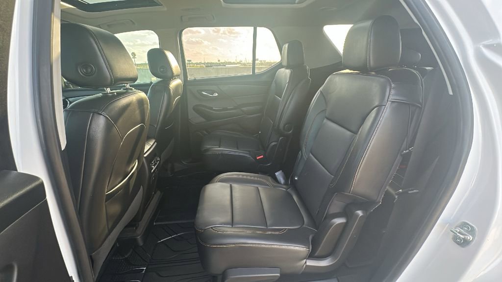 Used 2019 Chevrolet Traverse Premier w/ Driver Confidence II Package image 32