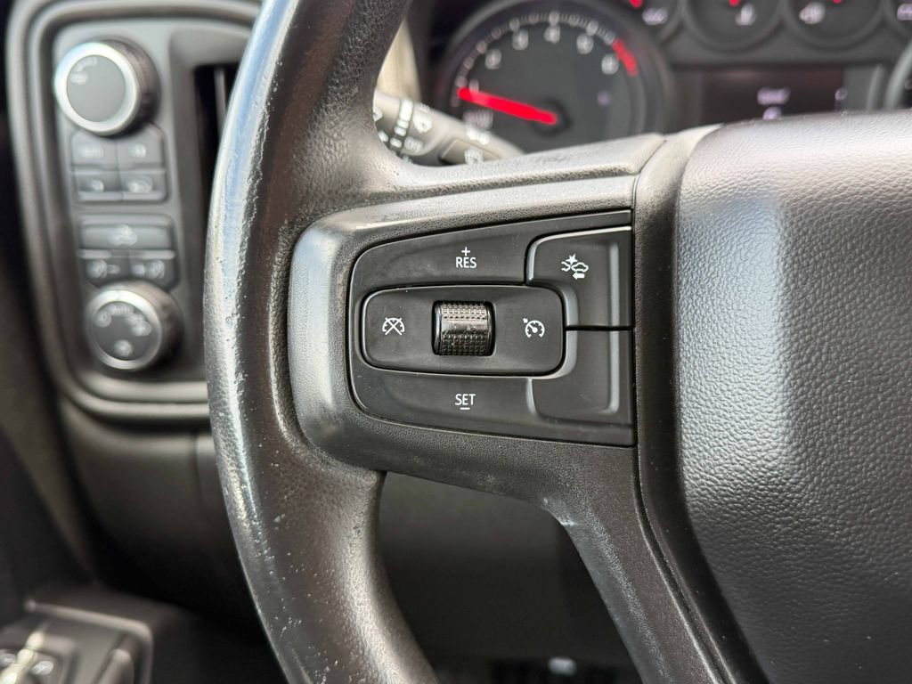 Used 2023 Chevrolet Silverado 1500 Custom AWD/4WD image 32