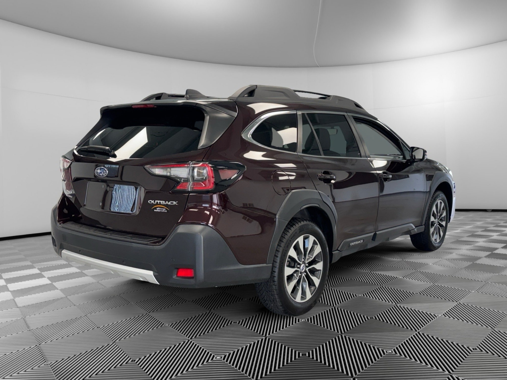 Used 2023 Subaru Outback Limited AWD/4WD image 8