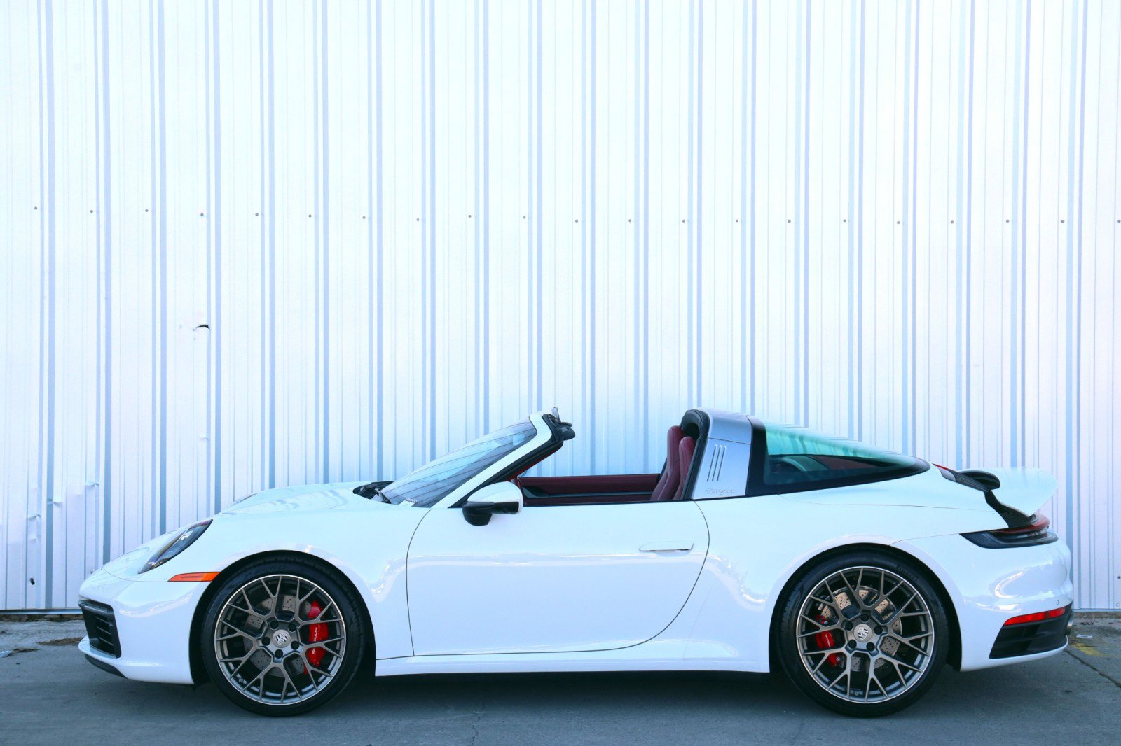 Used 2021 Porsche 911 Targa 4S w/ Sport Chrono Package image 47