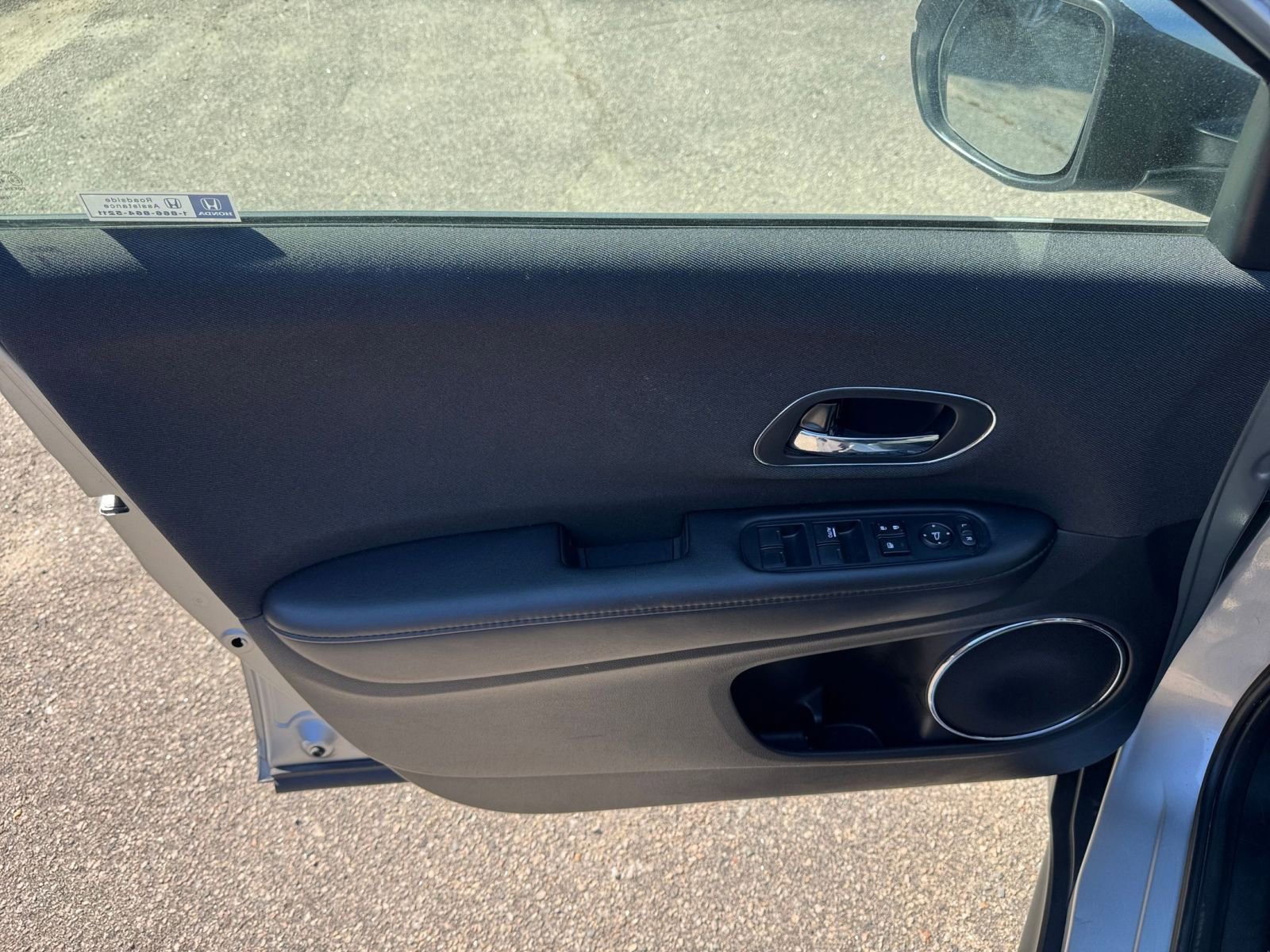 Used 2022 Honda HR-V EX image 18