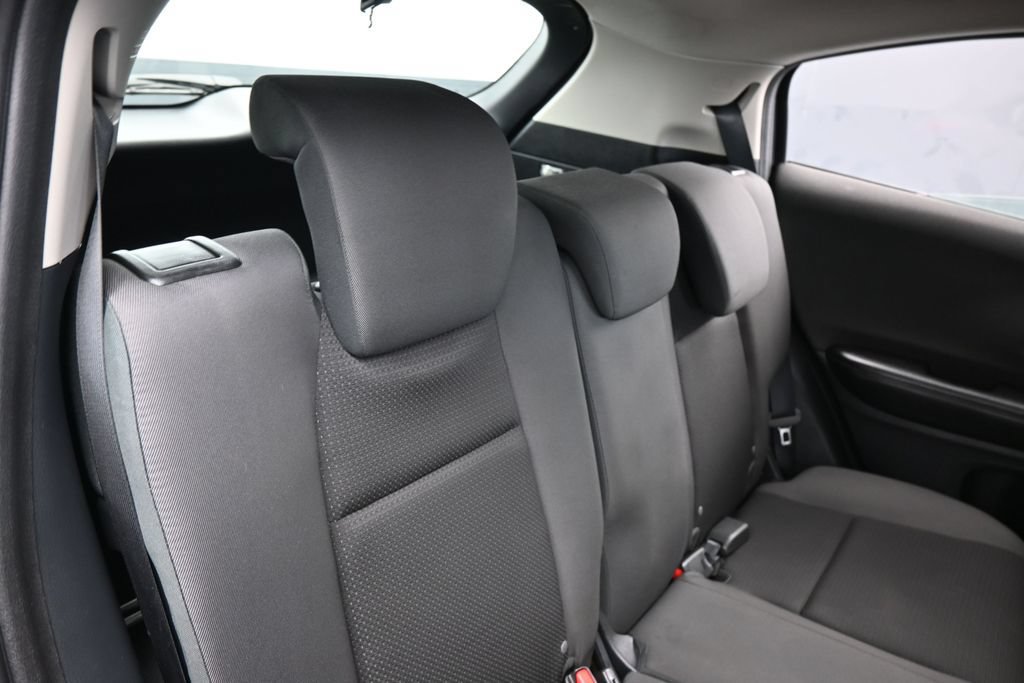 Used 2020 Honda HR-V LX image 32