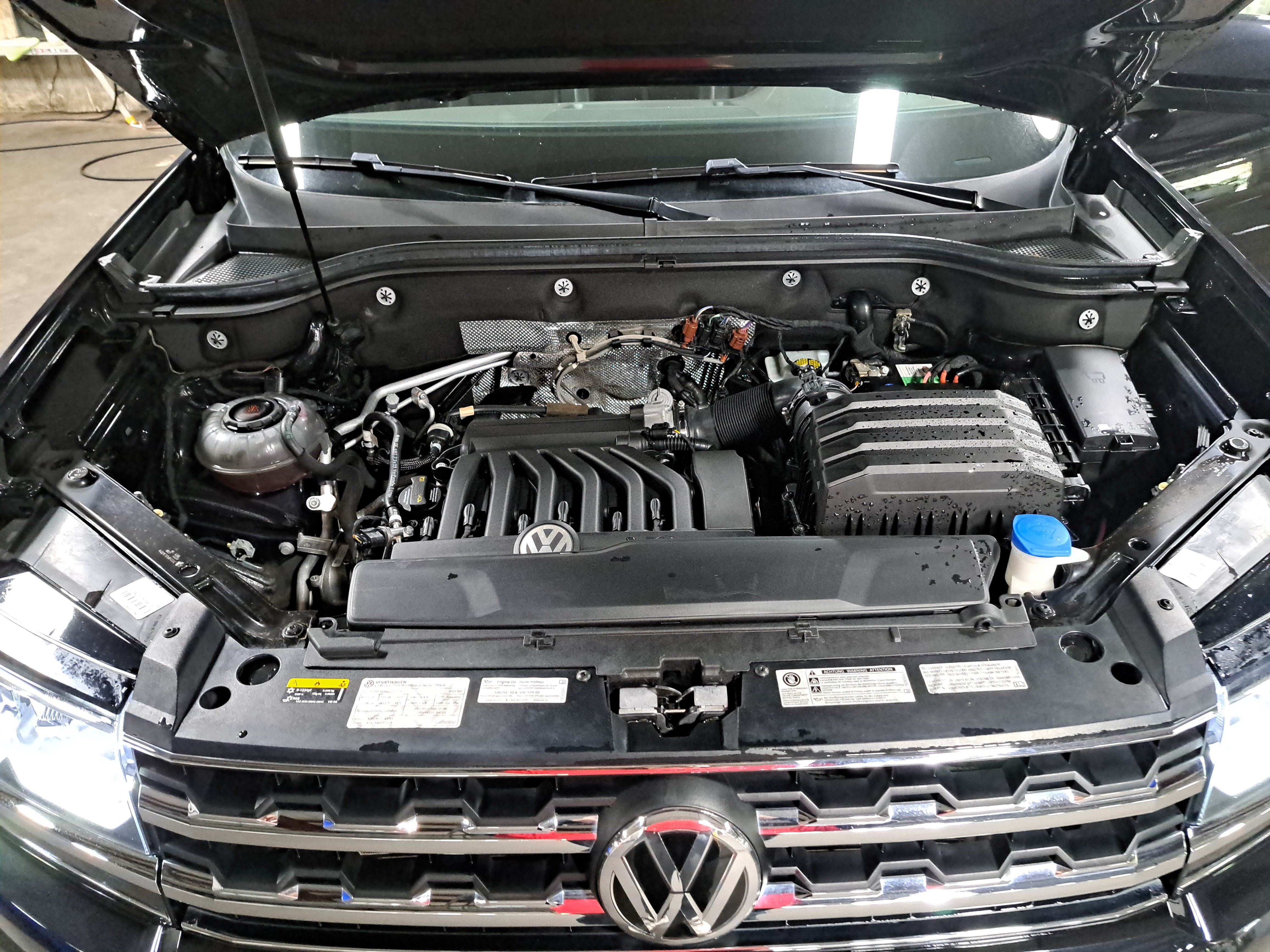 Used 2019 Volkswagen Atlas SEL Premium AWD/4WD image 31