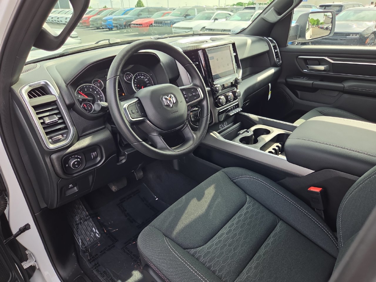 New 2026 RAM 1500 Big Horn w/ Night Edition AWD/4WD image 17