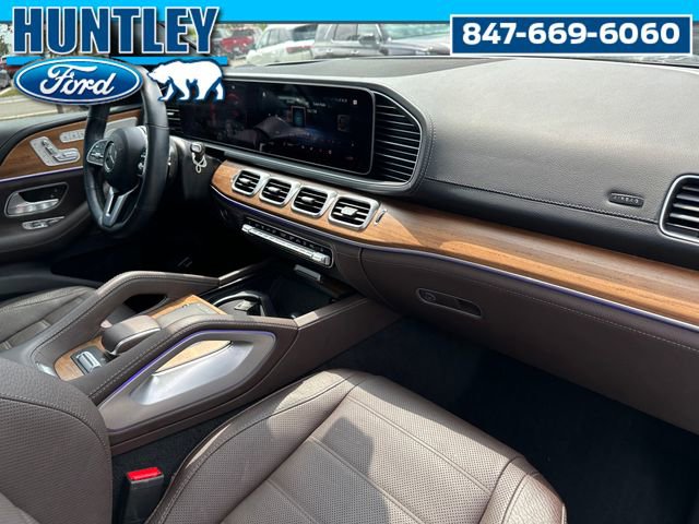 Used 2023 Mercedes-Benz GLS 450 4MATIC image 10