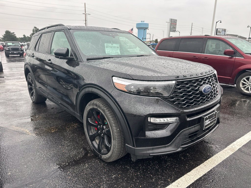 Used 2022 Ford Explorer ST w/ ST Street Pack AWD/4WD image 6