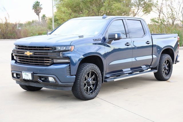 Used 2020 Chevrolet Silverado 1500 High Country w/ Technology Package image 3