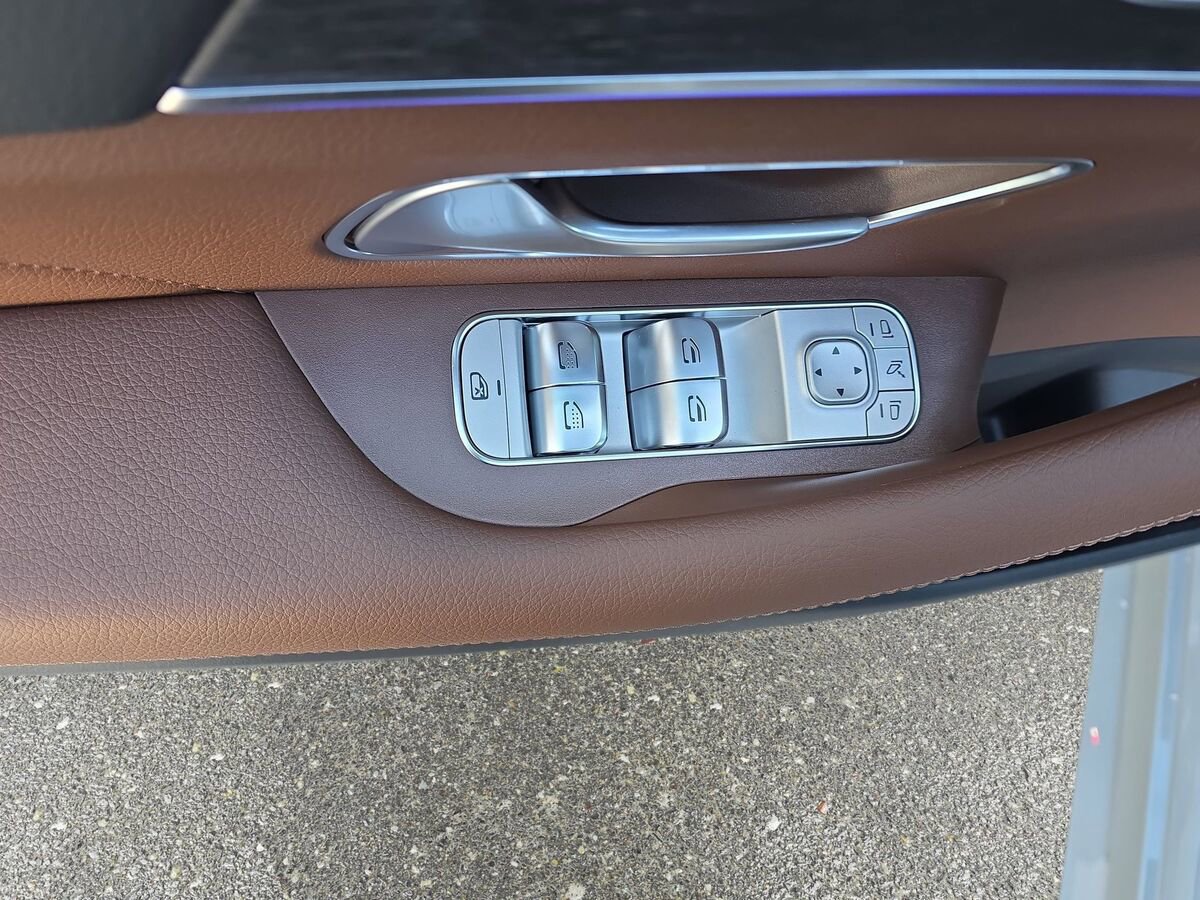 New 2026 Mercedes-Benz GLS 450 4MATIC image 27