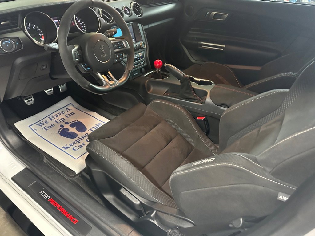Used 2017 Ford Mustang Shelby GT350 w/ Electronics Package RWD image 5