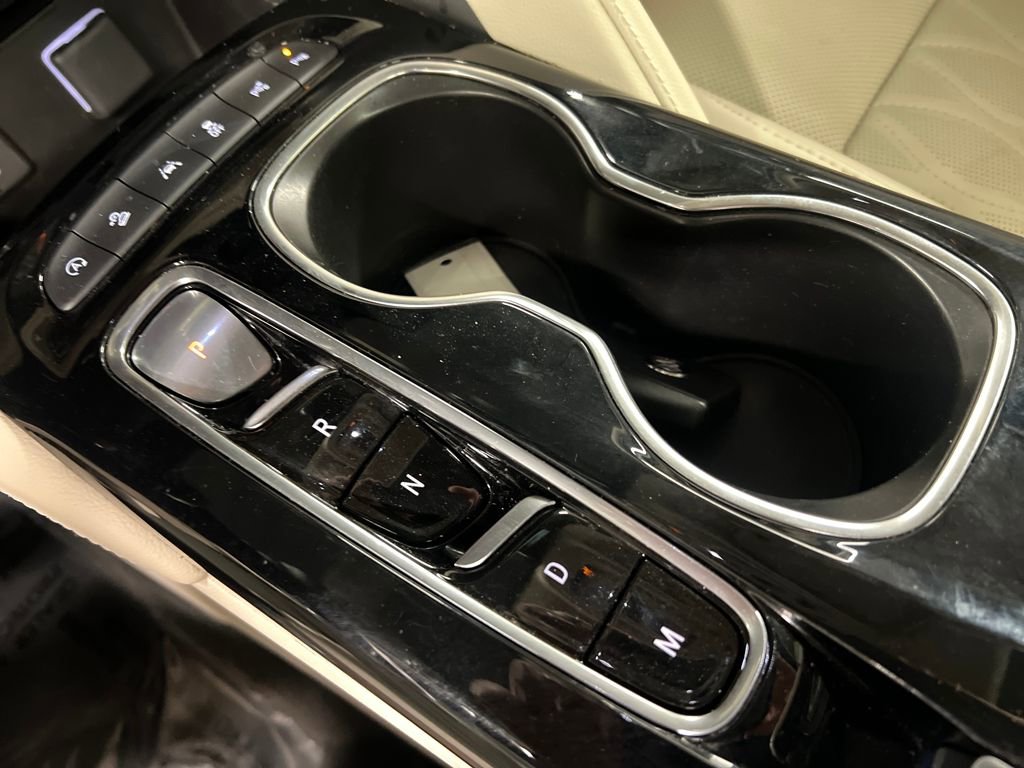 Certified 2023 Buick Envision Avenir image 25