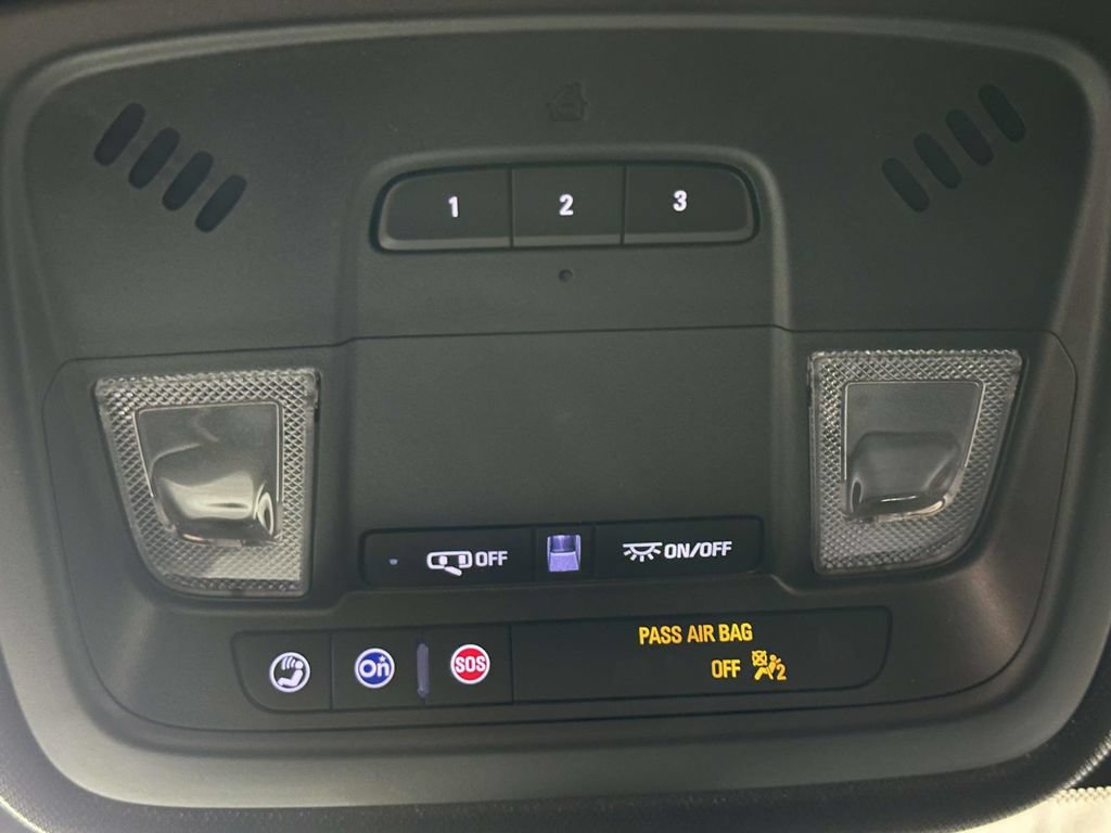 Certified 2023 Chevrolet Traverse LT AWD/4WD image 37