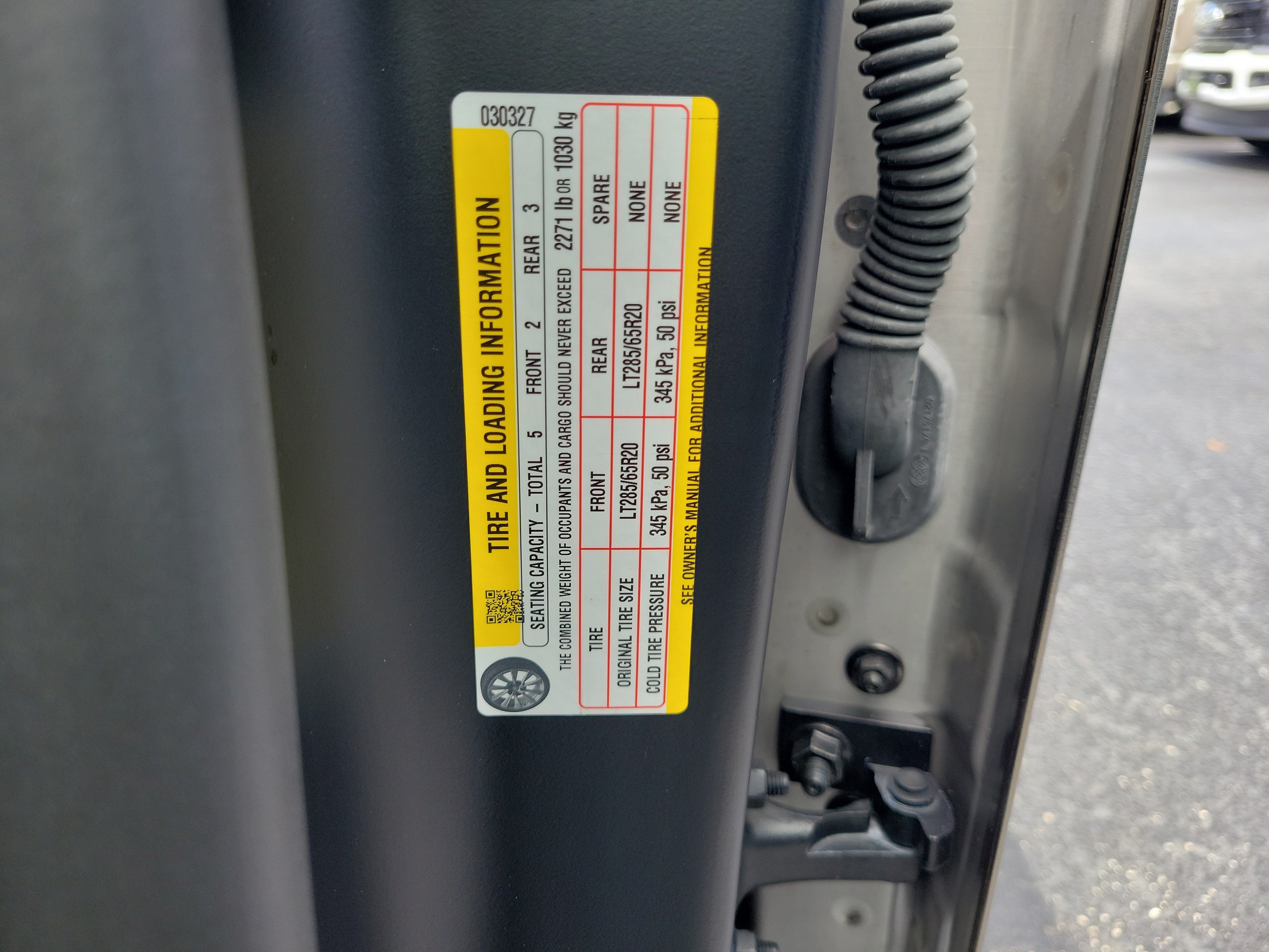 Used 2024 Tesla Cybertruck Cyberbeast AWD/4WD image 27