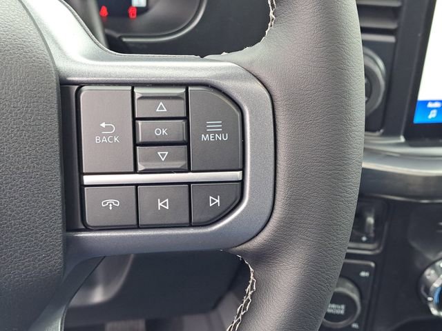 New 2026 Ford F350 Lariat w/ Black Appearance Package image 11