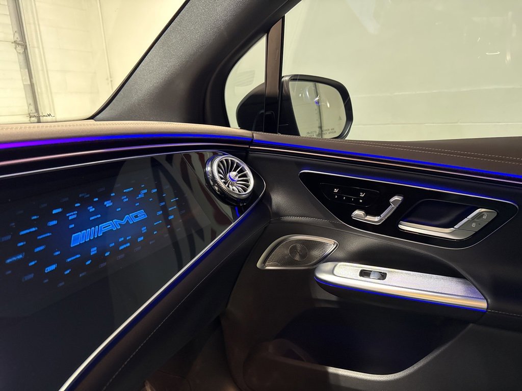 Used 2025 Mercedes-Benz EQE AMG 4MATIC SUV image 18