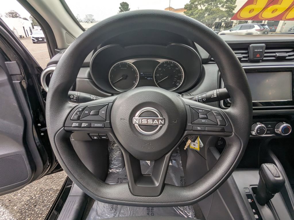 Used 2025 Nissan Versa S w/ S Plus Package FWD image 16