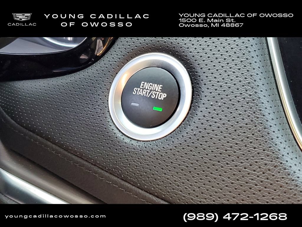 Certified 2025 Cadillac XT5 Luxury w/ LPO, Floor Liner Package AWD/4WD image 14