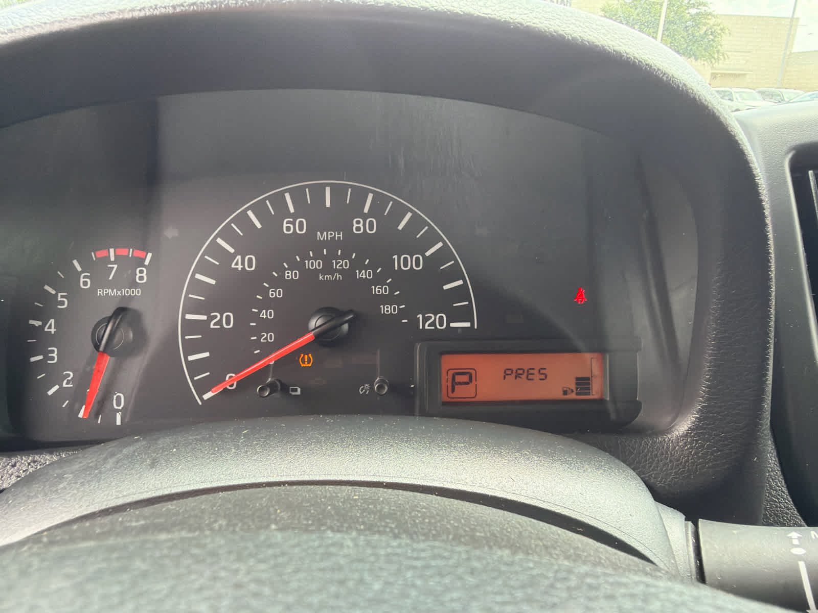 Used 2020 Nissan NV200 S FWD image 5