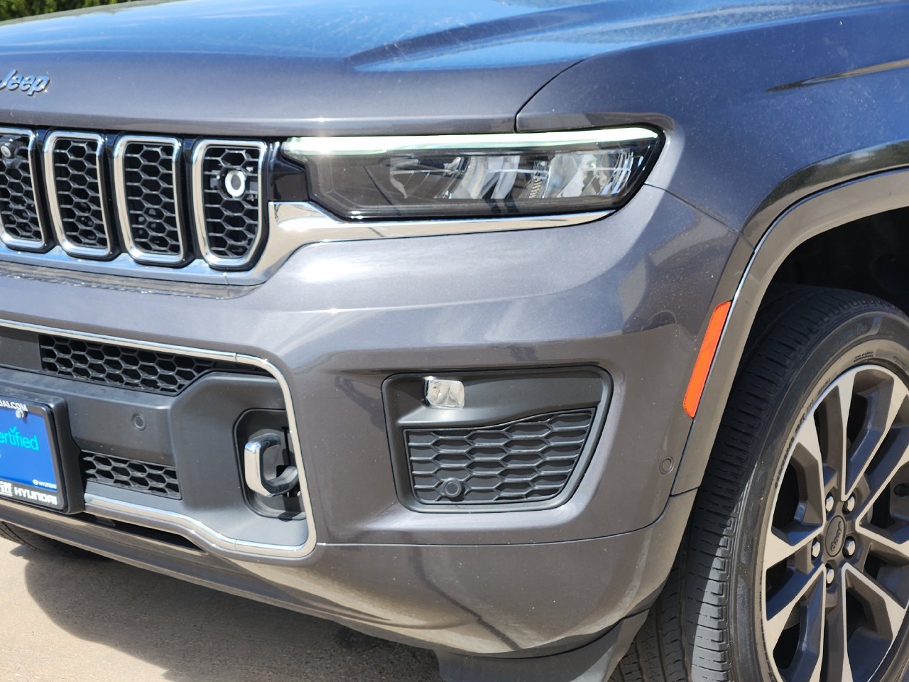 Used 2023 Jeep Grand Cherokee Overland w/ Adv Protech Group III AWD/4WD image 6