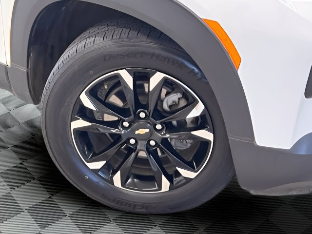 Certified 2023 Chevrolet TrailBlazer LT w/ Convenience Package AWD/4WD image 26