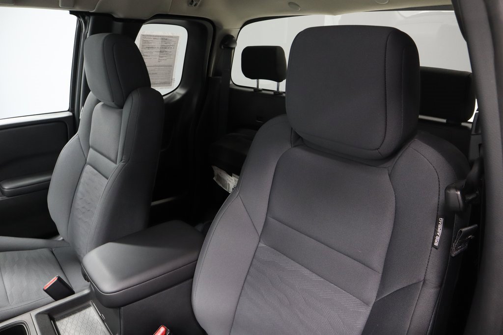 Certified 2025 Nissan Frontier S image 24